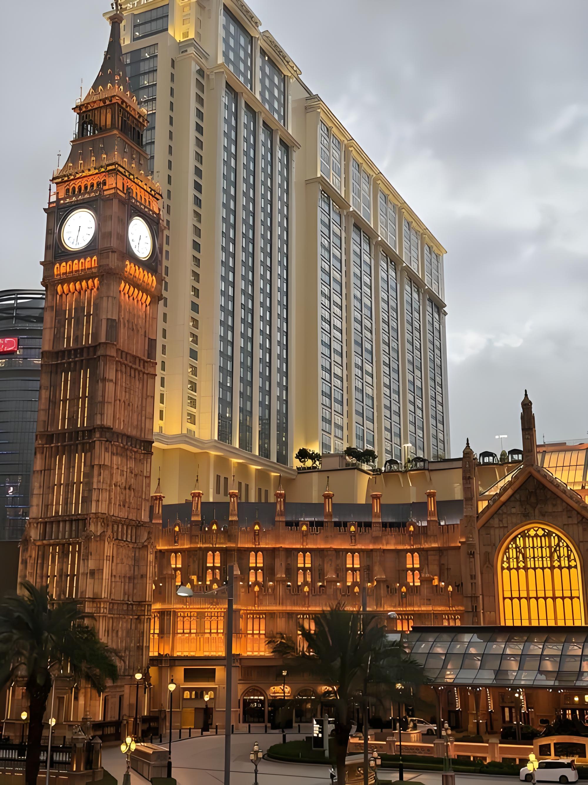 腾龙高端酒店大堂全景
